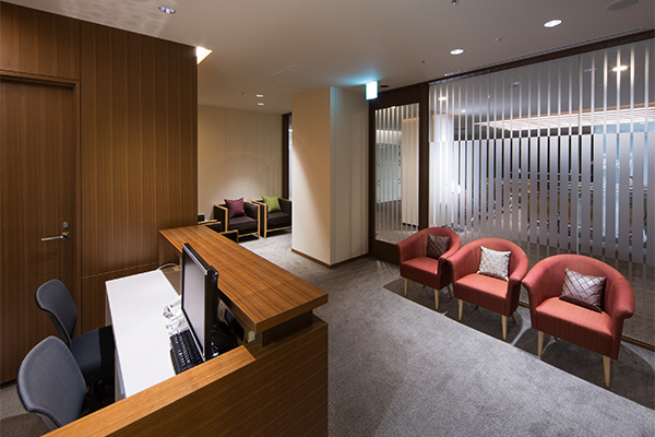 口腔インプラント科受付