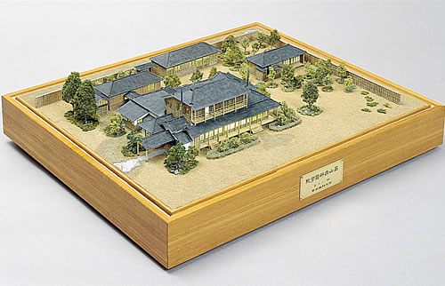 髙山歯科医学院校舎模型