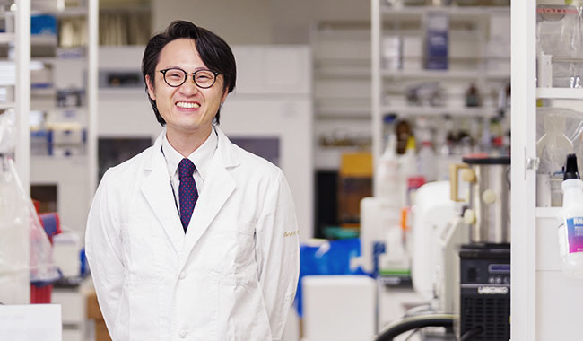 生理学講座 講師　黄地 健仁