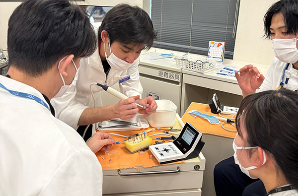 歯内療法学講座の教育
