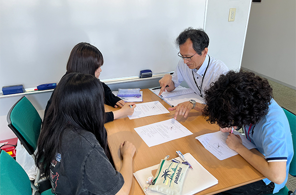 教養系研究室の教育