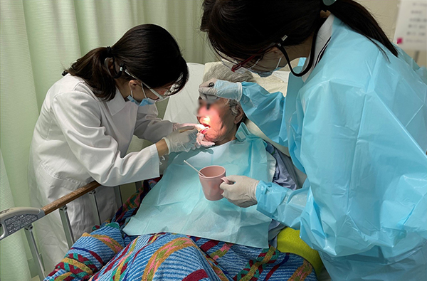 口腔健康科学講座 摂食嚥下リハビリテーション研究室の教育