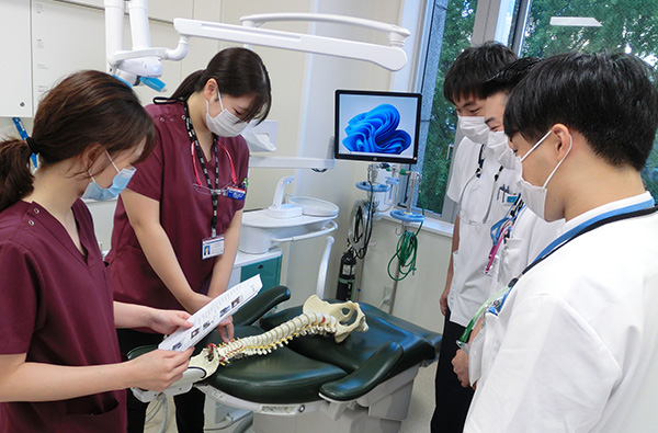 口腔健康科学講座 障害者歯科・口腔顔面痛研究室の教育