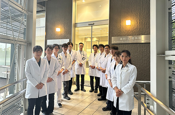 オーラルメディシン・病院歯科学講座の特徴