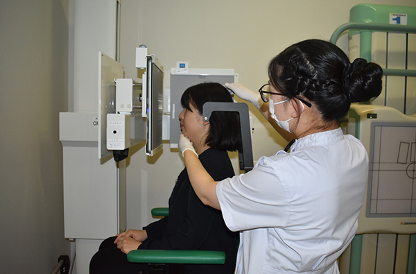 歯科放射線学講座の臨床