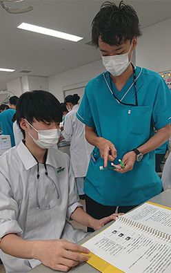 小児歯科学講座の教育