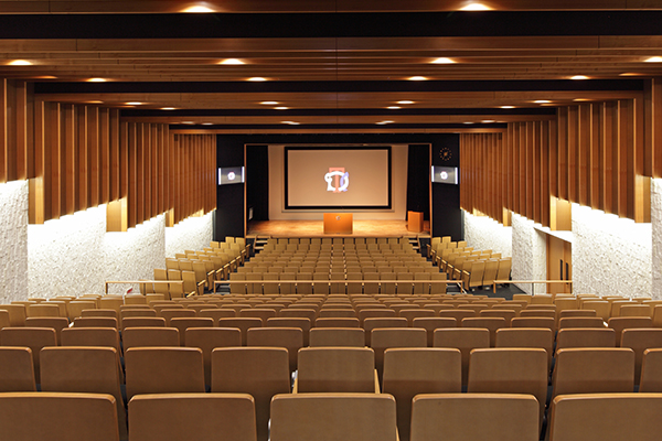 学会風景2（講演会場　血脇記念ホール）